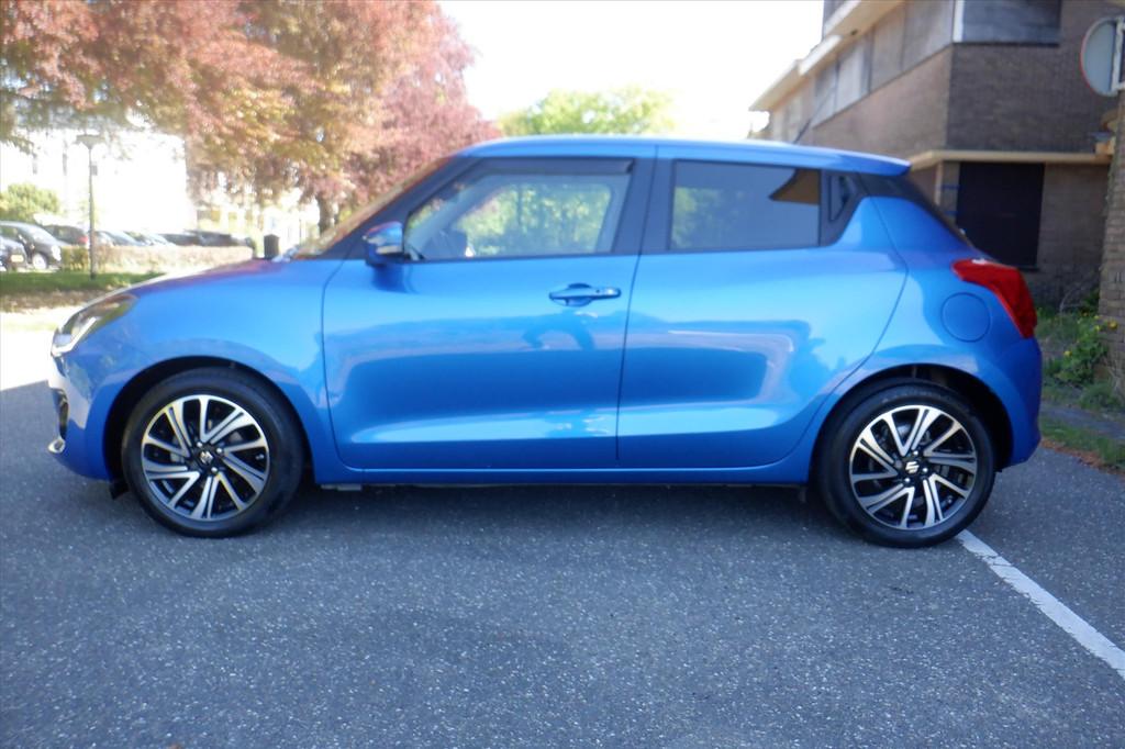 Suzuki Swift 1.2 DualJet 83pk Smart Hybrid Automaat-CAMERA-B, Automaat, Stof, Gebruikt, Zwart
