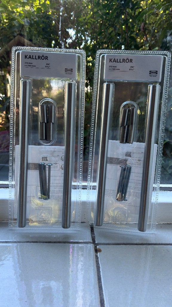 IKEA KALLRÖR handgrepen (2 stuks) - 213 mm, Huis en Inrichting, Minder dan 50 cm, Nieuw, Ophalen of Verzenden, Minder dan 25 cm