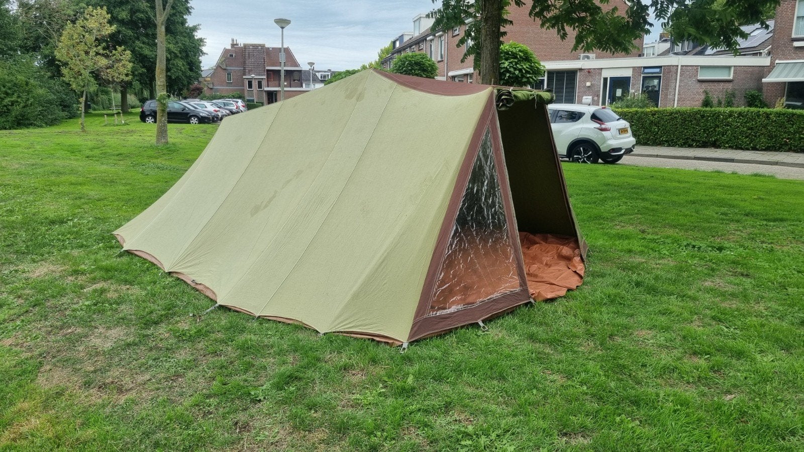 Ruime tent voor 2 personen -katoen doek, oud maar waterdicht, Caravans en Kamperen, Ophalen, Gebruikt, Tot en met 2