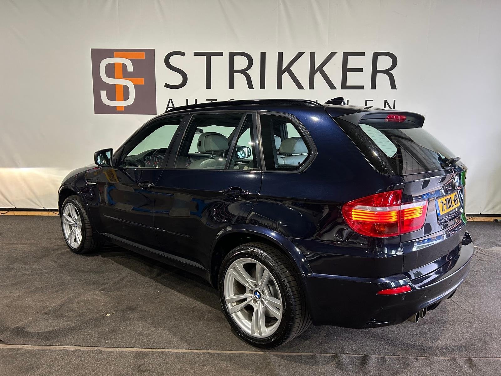 BMW X5 4.4i M, Automaat, Gebruikt, 4395 cc, 3000 kg