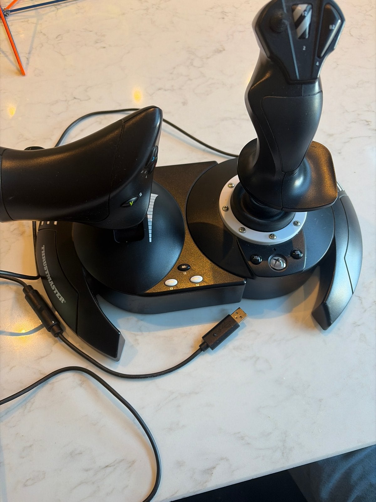 Thrustmaster T.Flight Hotas One Joystick voor Xbox en PC, Ophalen of Verzenden, Gebruikt