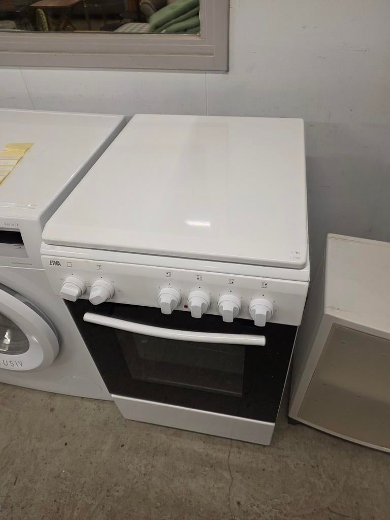 Etna elektrisch fornuis, Witgoed en Apparatuur, Fornuizen, Vrijstaand, Gas, 4 kookzones, Minder dan 85 cm, Ophalen