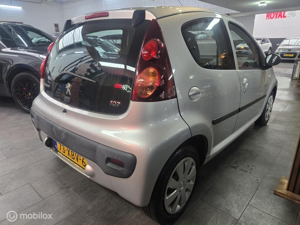 Peugeot 107 1.0 Première/ Airco / Org NL auto, Voorwielaandrijving, Euro 5, Gebruikt, 4 stoelen