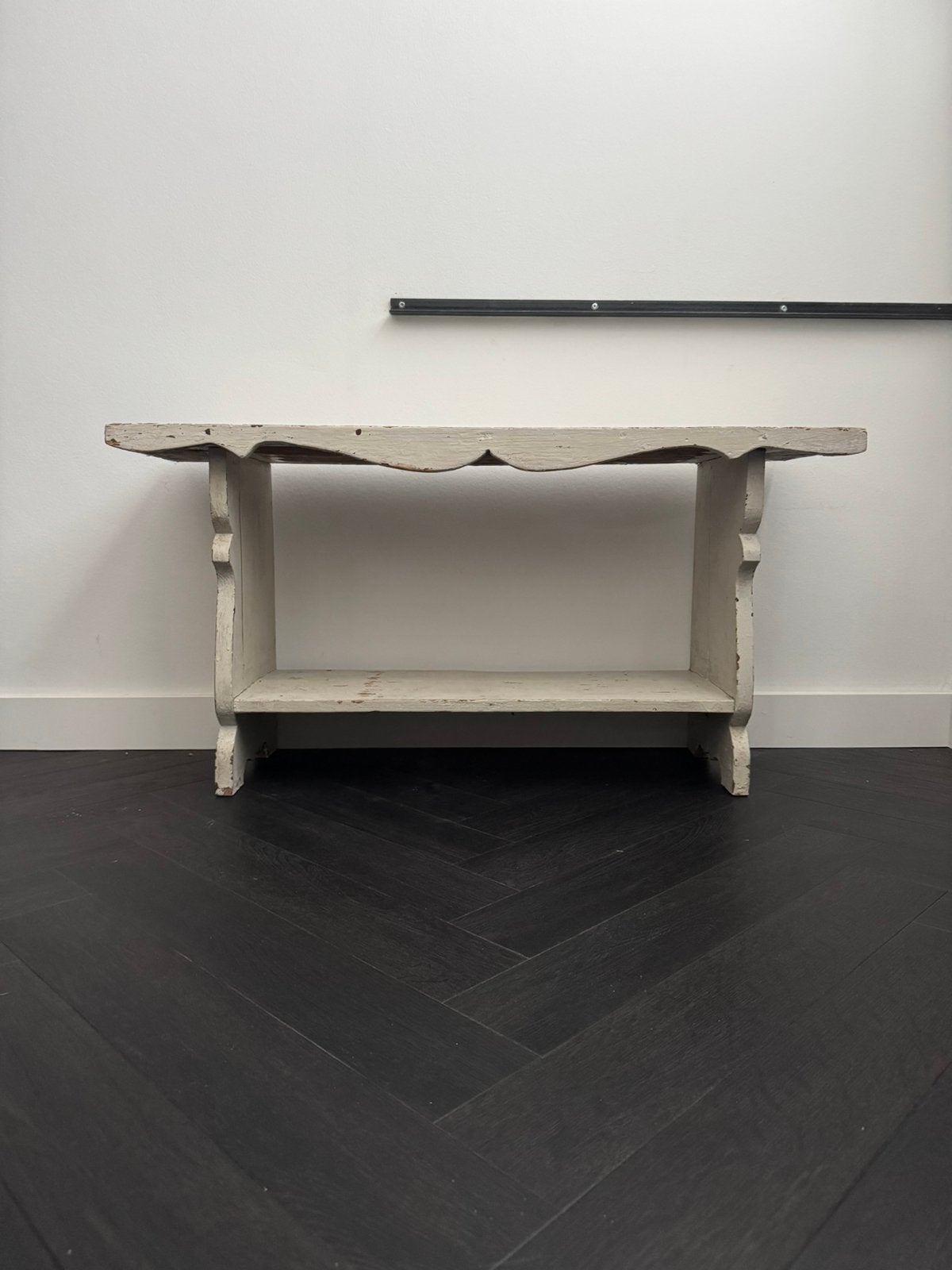 Brocante bankje/sidetable, Ophalen, 100 tot 150 cm, Zo goed als nieuw, 25 tot 50 cm