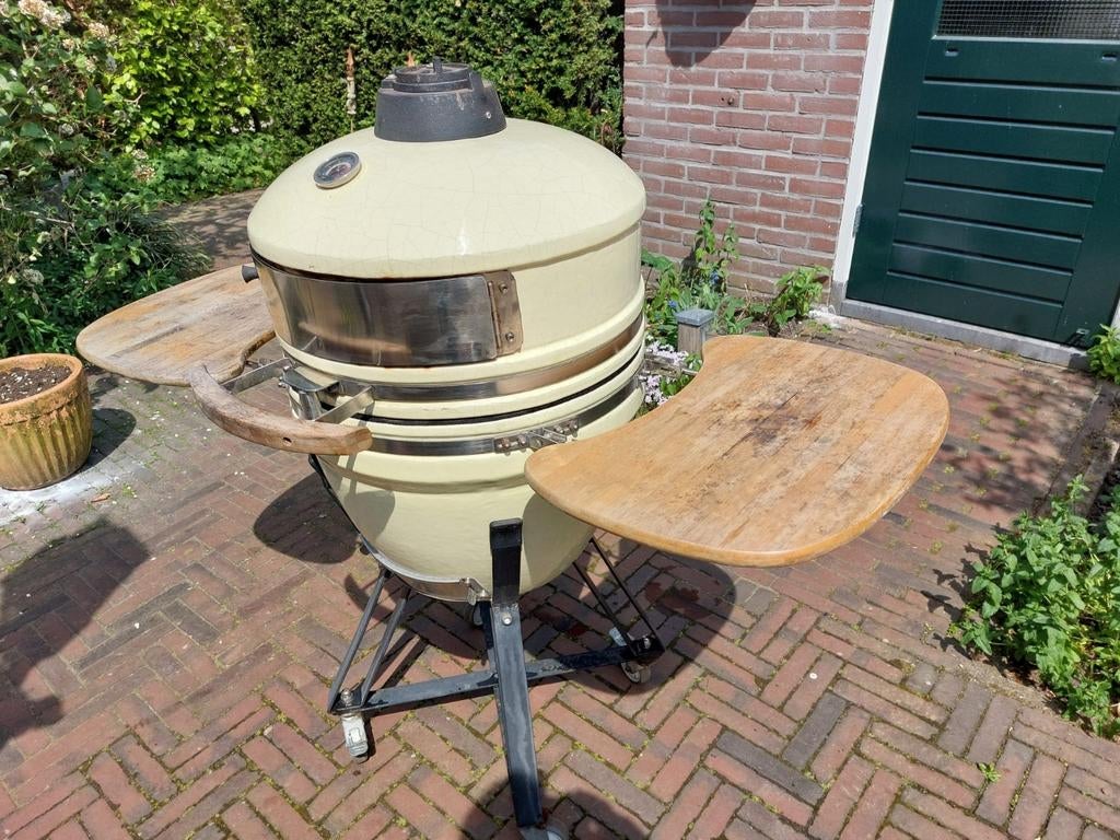 Patton bbq, Ophalen, Met accessoires