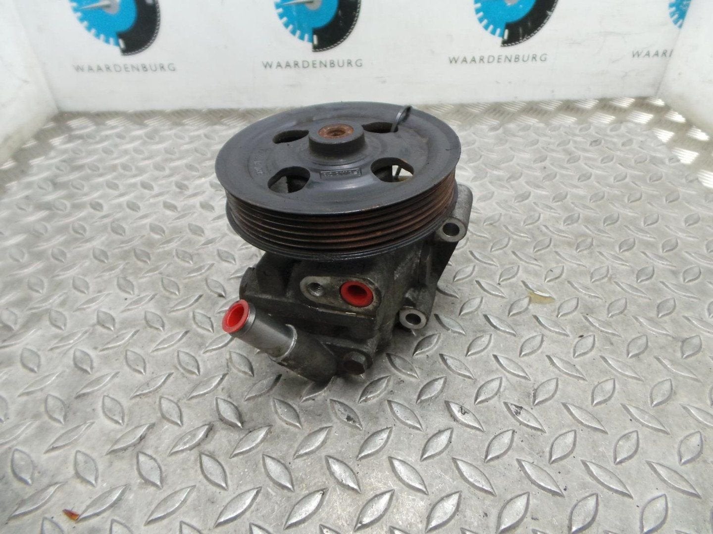 FORD MONDEO  2.0 TDCI GHIA  STUURPOMP 2008, Ophalen of Verzenden, Gebruikt, Stiba lid