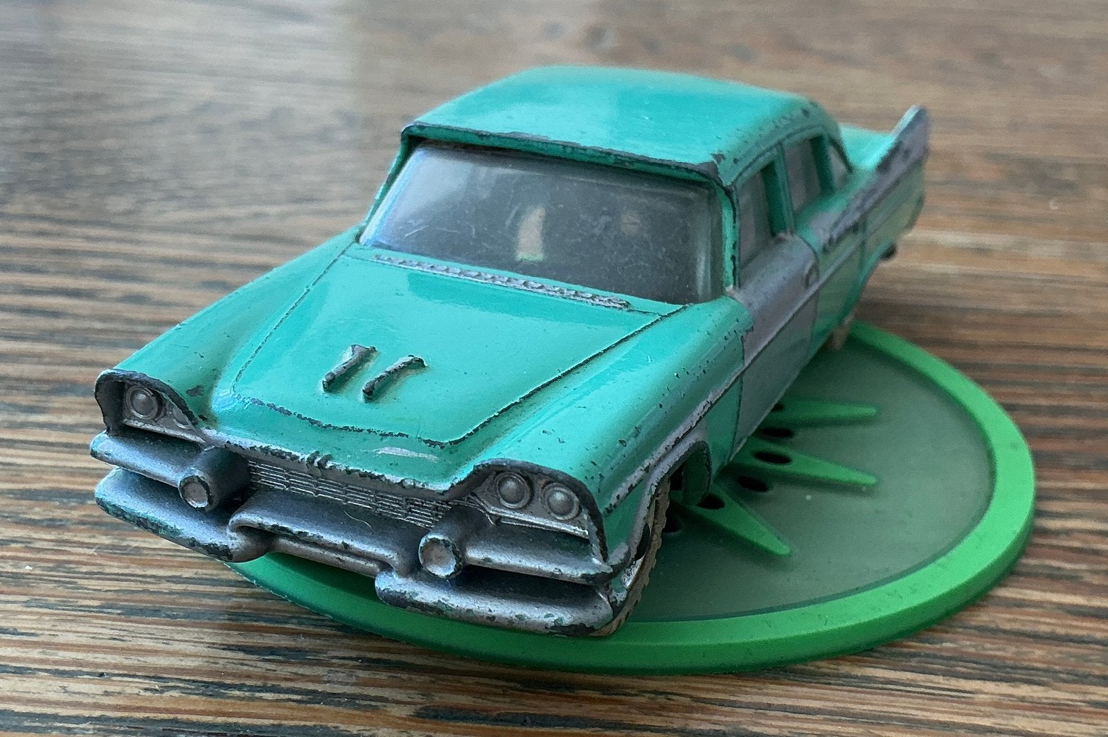 Oude Dinky Toys no 191 Dodge Royal Sedan Amerikaanse auto, Ophalen of Verzenden, Gebruikt, Auto