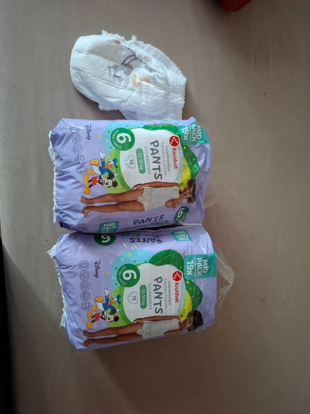 33 Kruidvat Luierbroekjes Maat 6 en 1 luierbroekje maat 5, Ophalen, Nieuw