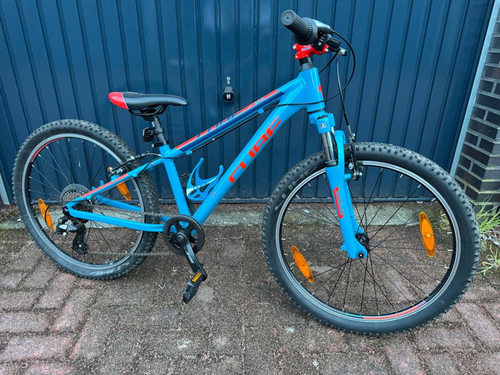 Cube Acid 240 Kinderfiets - Zo goed als nieuw, Fietsen en Brommers, Fietsen | Mountainbikes en ATB, Hardtail, Heren, Zo goed als nieuw