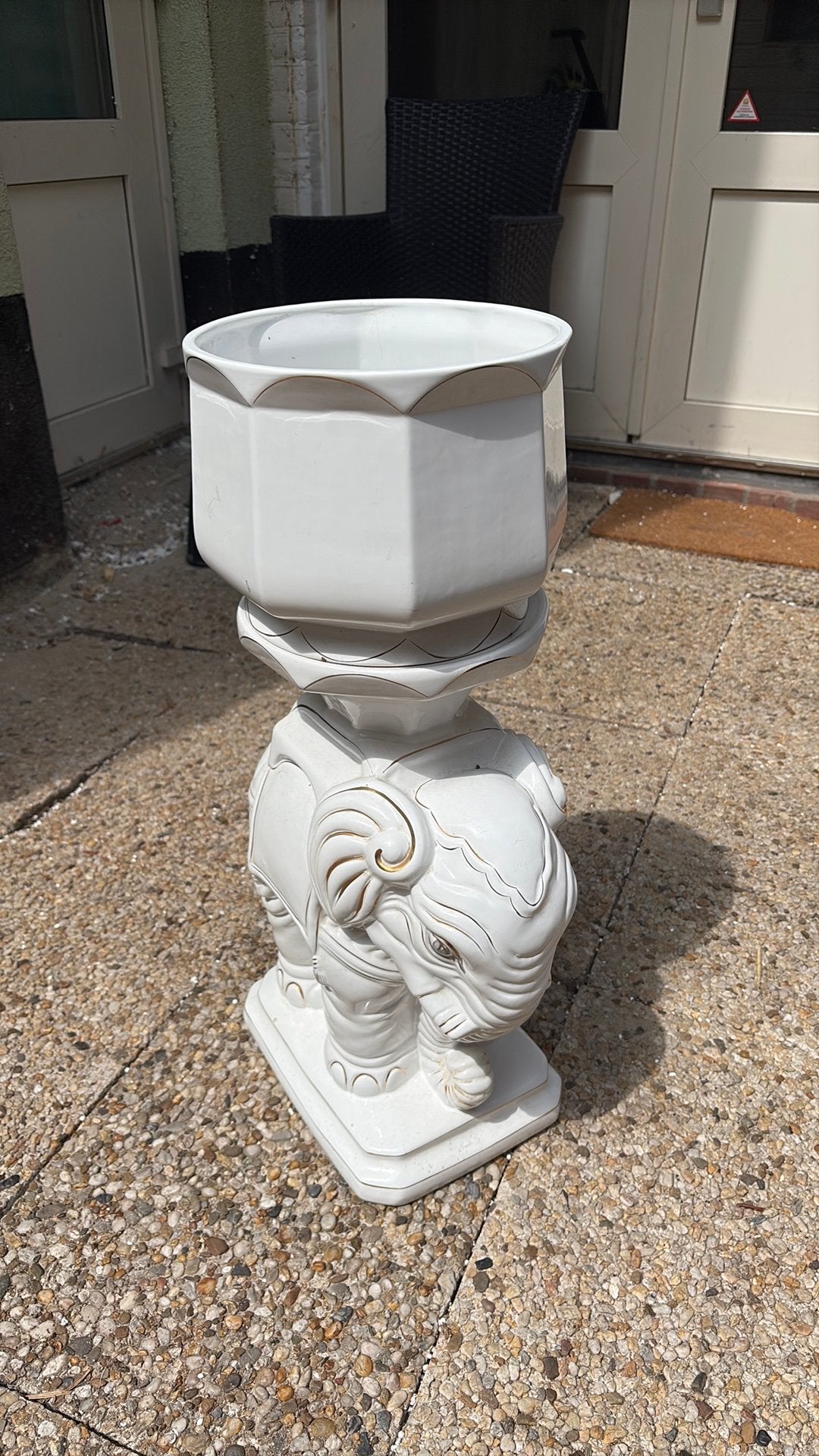 Planten standaard olifant, Tuin en Terras, Bloempotten, Steen, Gebruikt, Overige vormen, 70 cm of meer