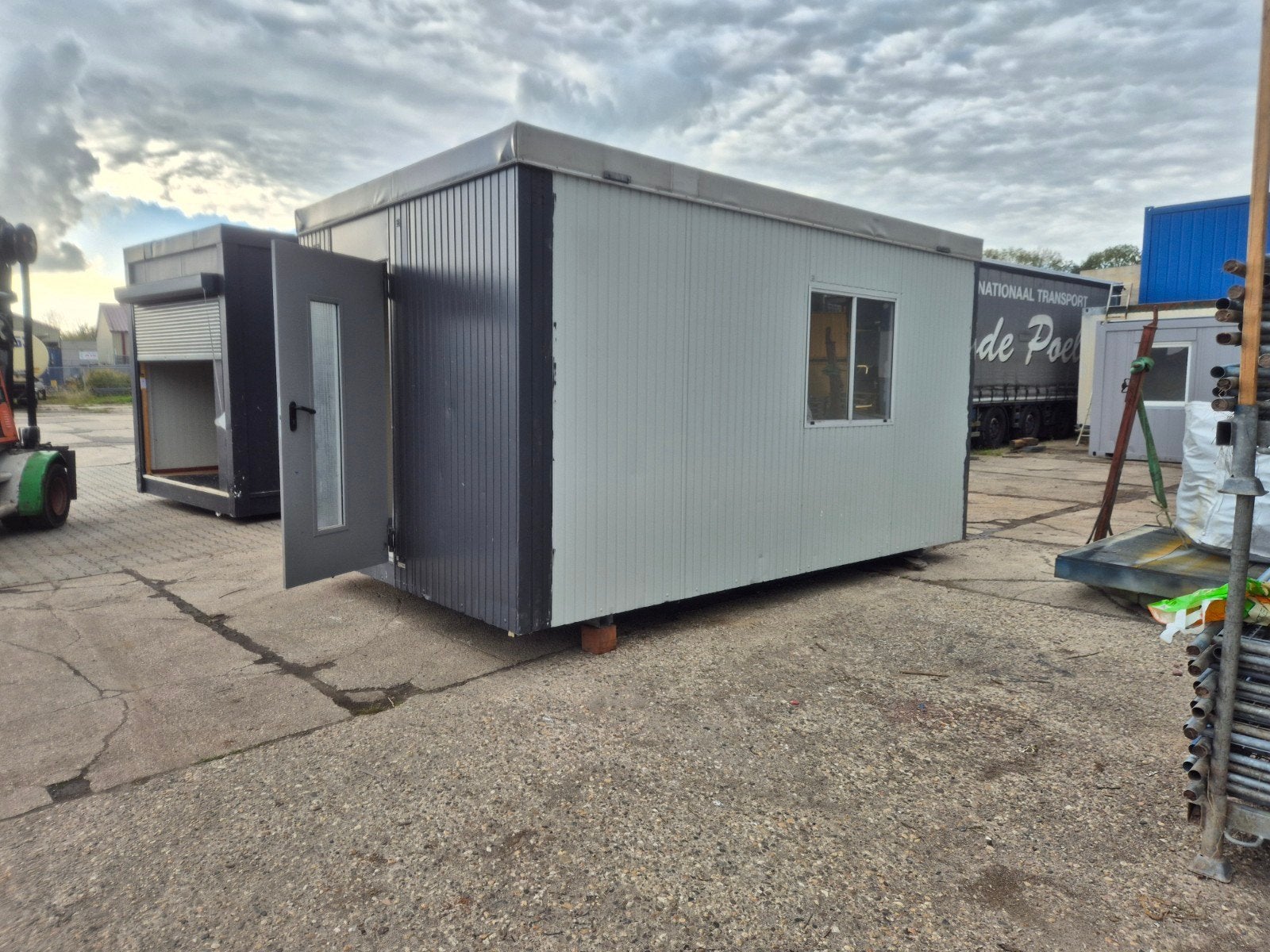 Nette unit type De Meeuw 5x3 meter, wind- en waterdicht, Ophalen of Verzenden