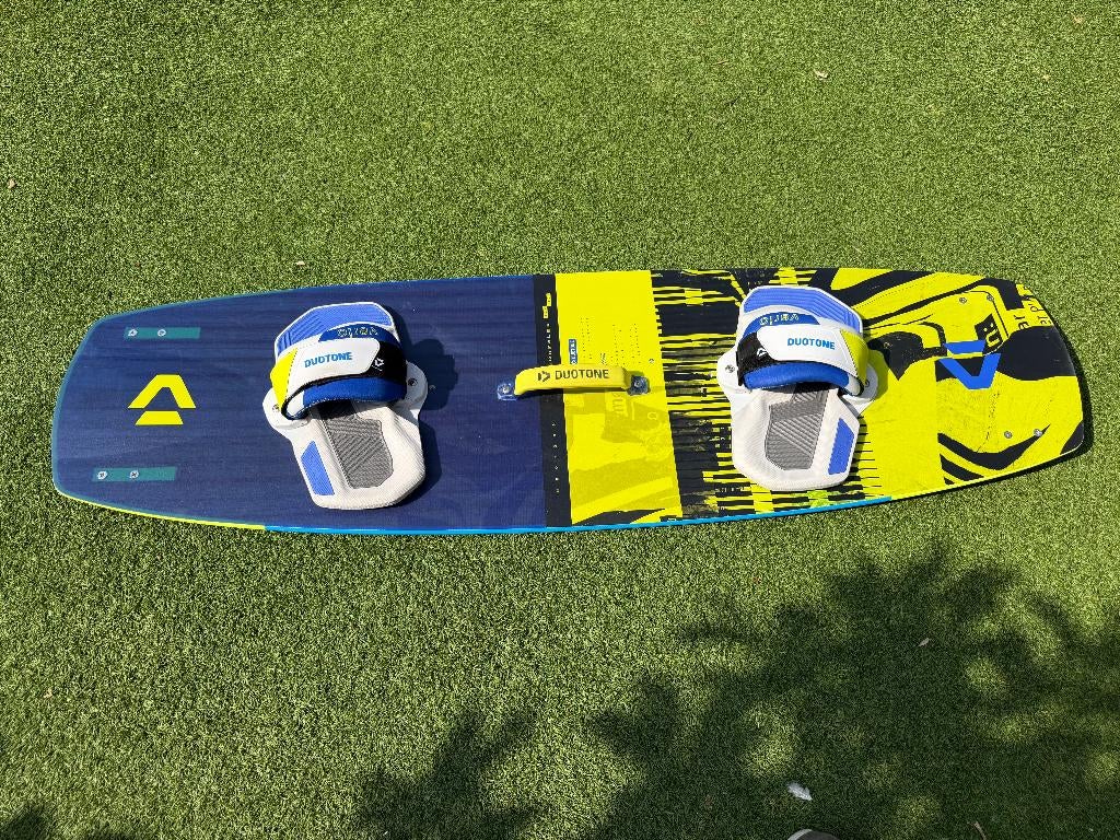 Compleet Kiteboard Duotone Gonzales uit 2025, Watersport en Boten, Kitesurfen, Twintip, Kiteboard, Ophalen of Verzenden, Zo goed als nieuw