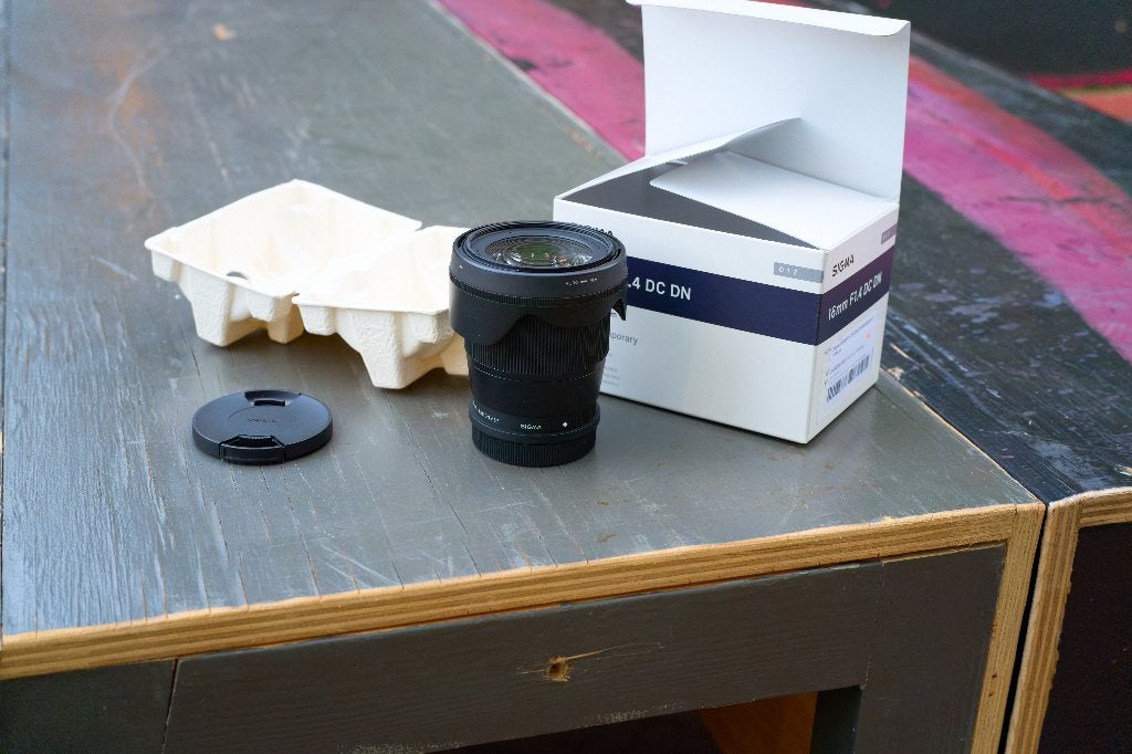 Sigma 16mm F1.4 APS-C L-Mount (Lumix, Panasonic, Leica), Sigma, L-mount, Zo goed als nieuw, 16 mm