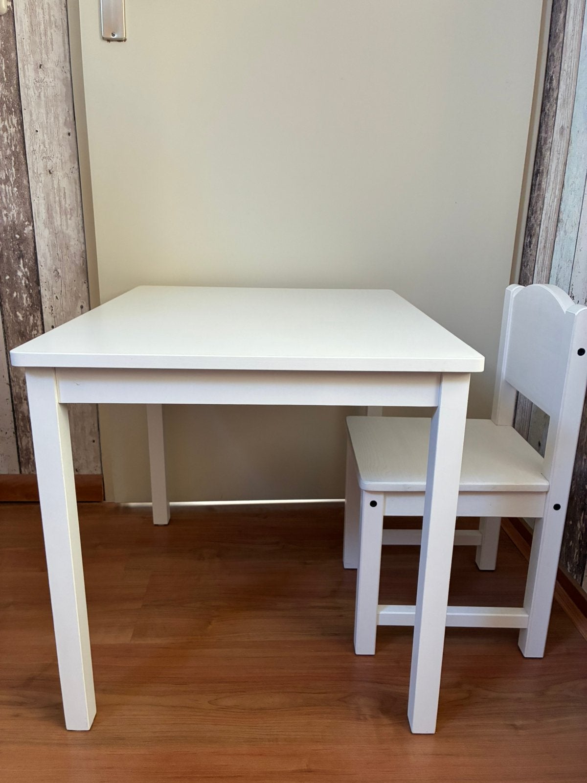 Kinder tafel en stoeltje ikea, Ophalen, Zo goed als nieuw, Tafel(s) en Stoel(en)