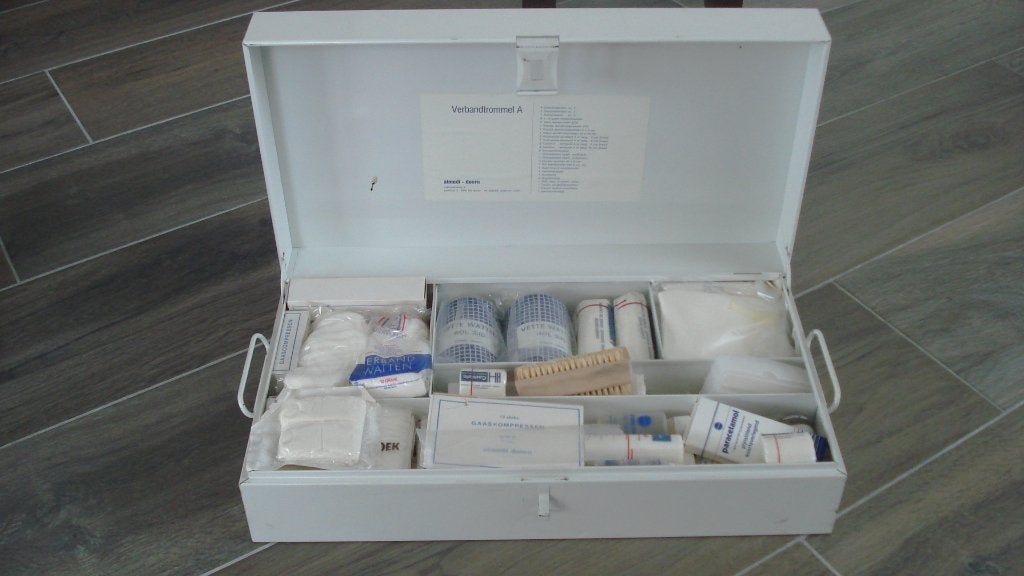 blikken verband trommel met inhoud, Ophalen, Zo goed als nieuw, Overige