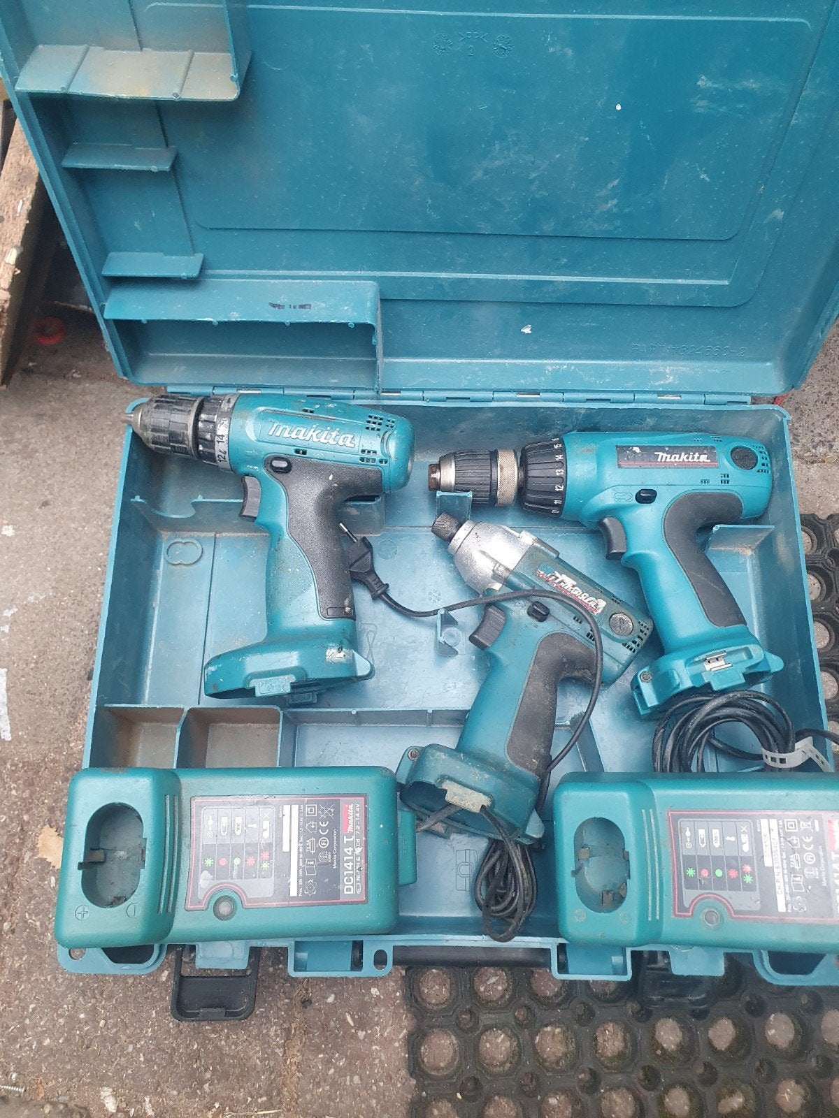 Makita Boormachines en Opladers in Koffer, Ophalen of Verzenden, Gebruikt, Boor- en Schroefmachine, Variabele snelheid