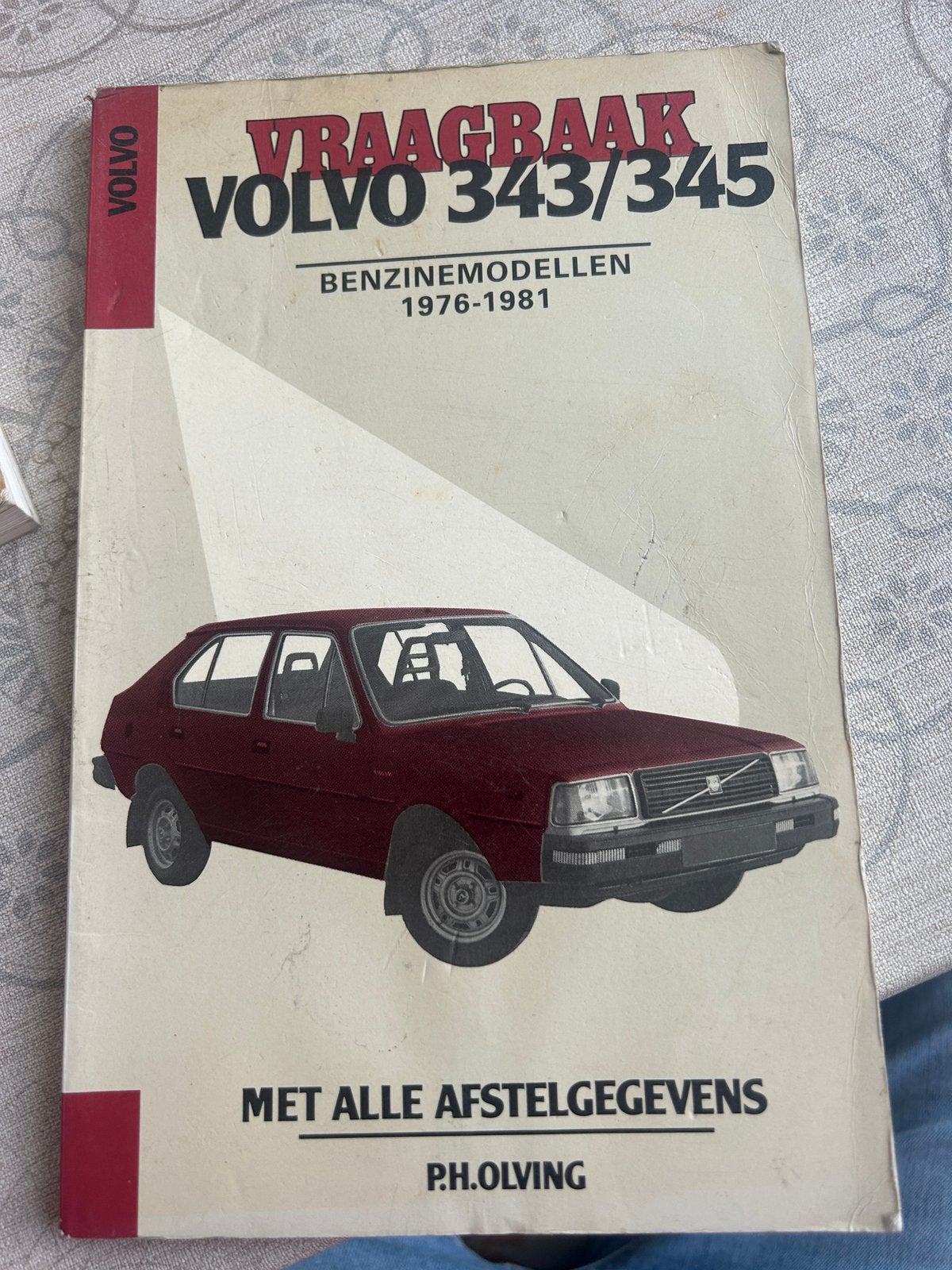 Volvo 343/345 1976-1981 Vraagbaak, Ophalen of Verzenden