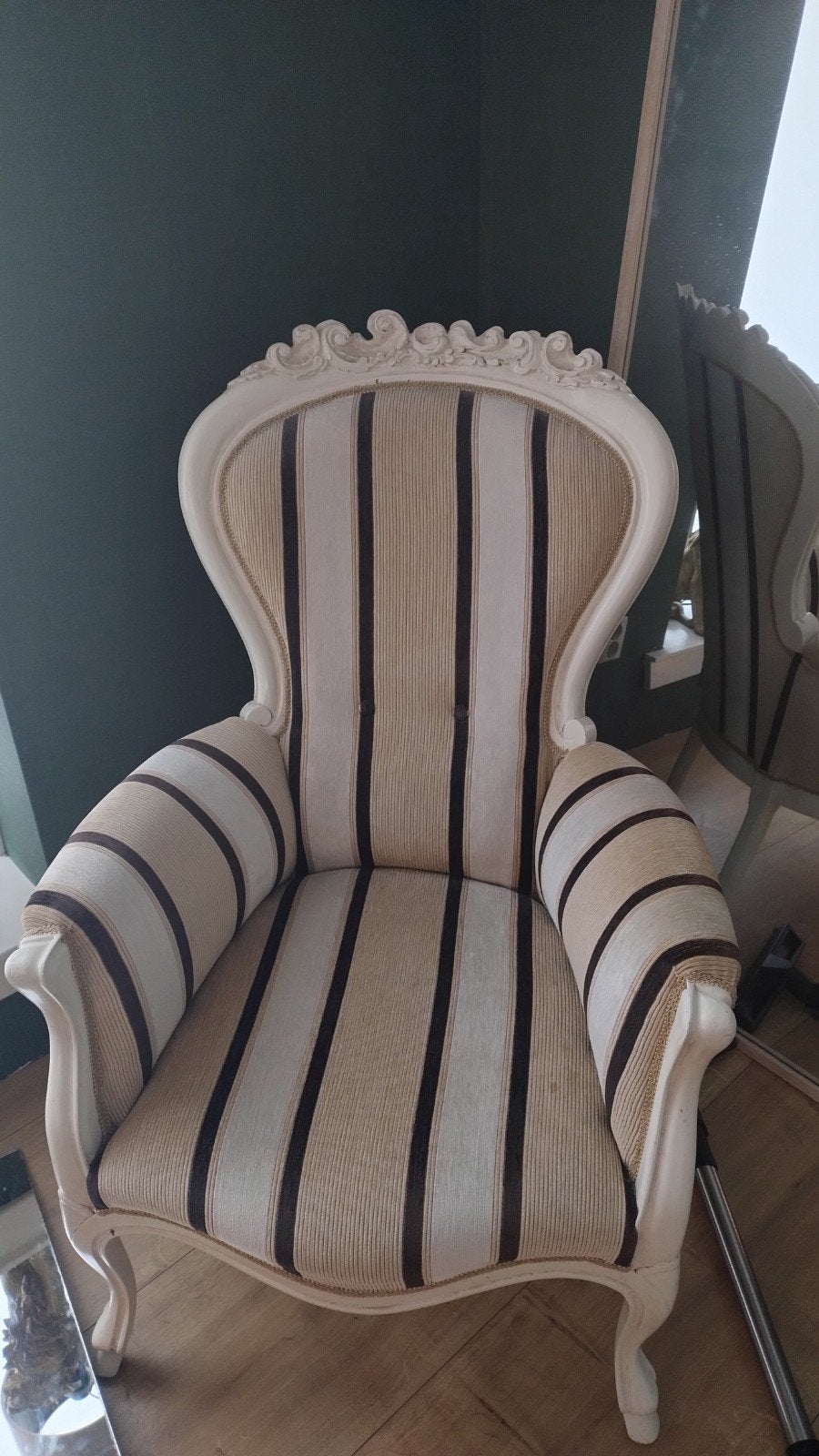 Elegante fauteuil met gestreepte bekleding, Ophalen, Hout, Klassiek, Barok, Elegant, 75 tot 100 cm
