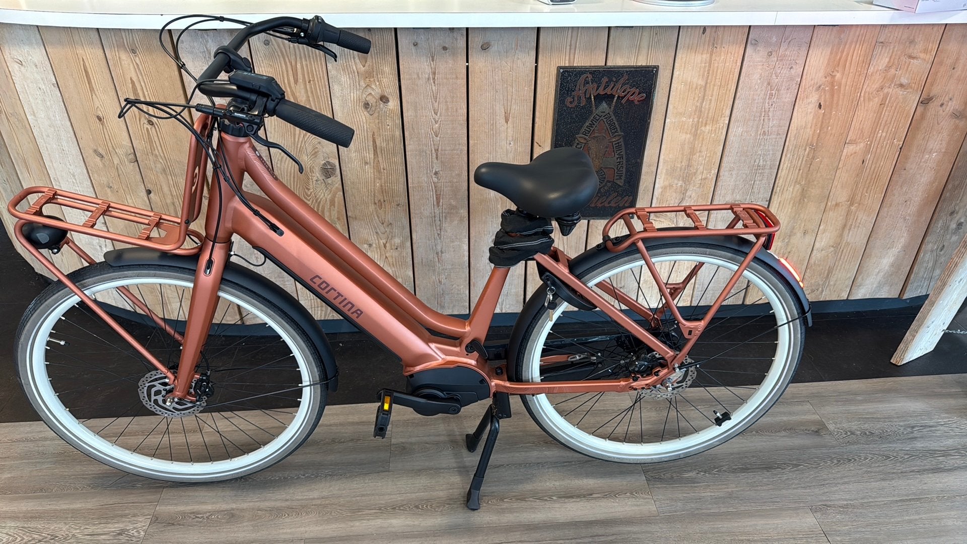 Cortina E-U4 next zgan e-bike 318km, Ophalen, Ravenburgstraat 8 zwolle, Zo goed als nieuw, Cortina