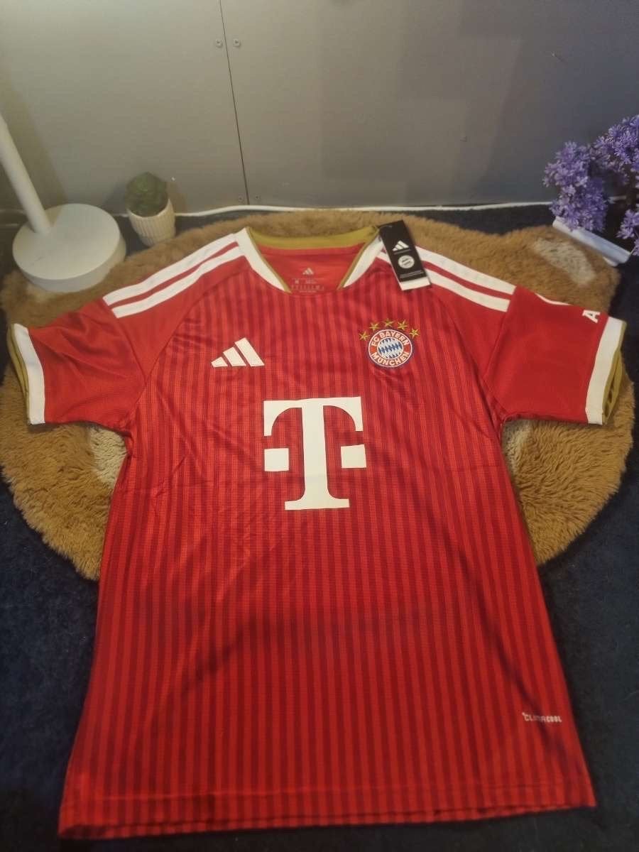 Adidas Bayern München Thuisshirt Rood Maat M Nieuw, Maat 48/50 (M), Nieuw, Ophalen of Verzenden, Voetbal
