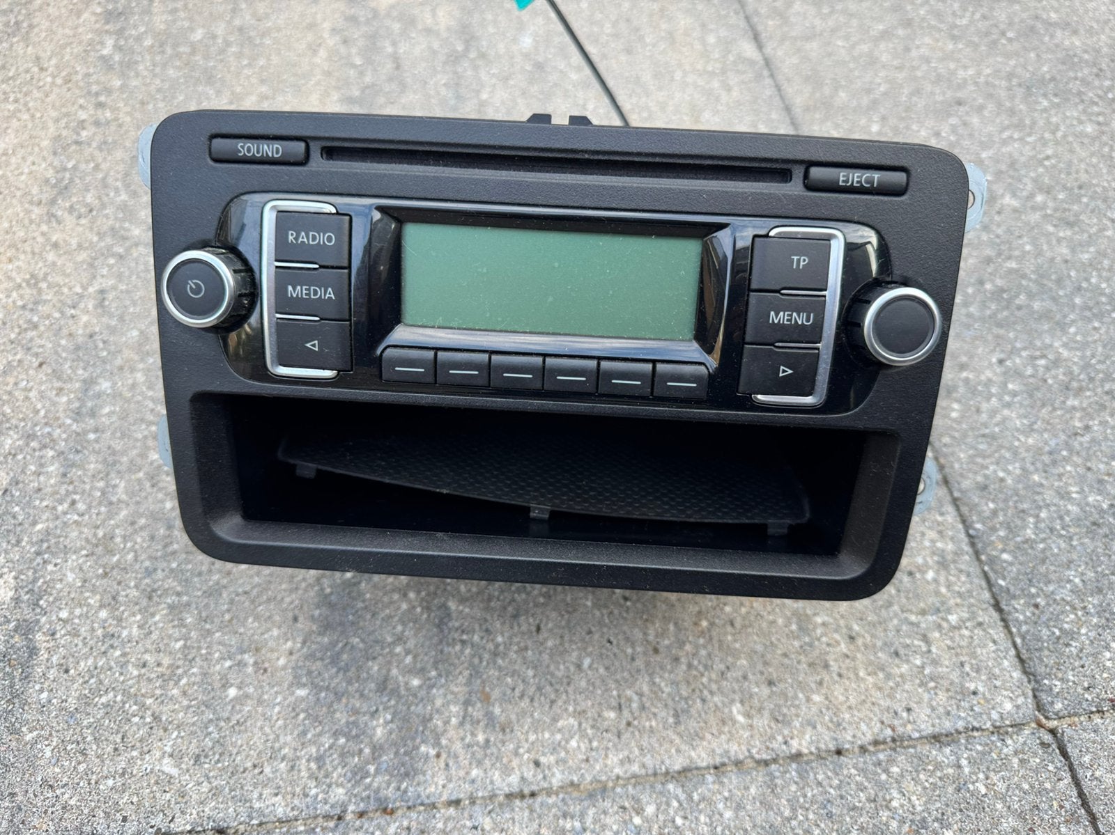 RCD210 Autoradio VW Polo met opbergvak, Ophalen of Verzenden, Gebruikt