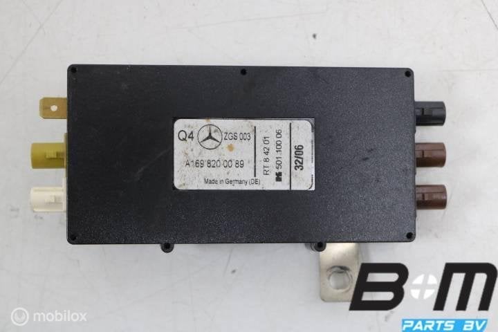 Antenneversterker Mercedes B-klasse W245 A1698200089, Gebruikt