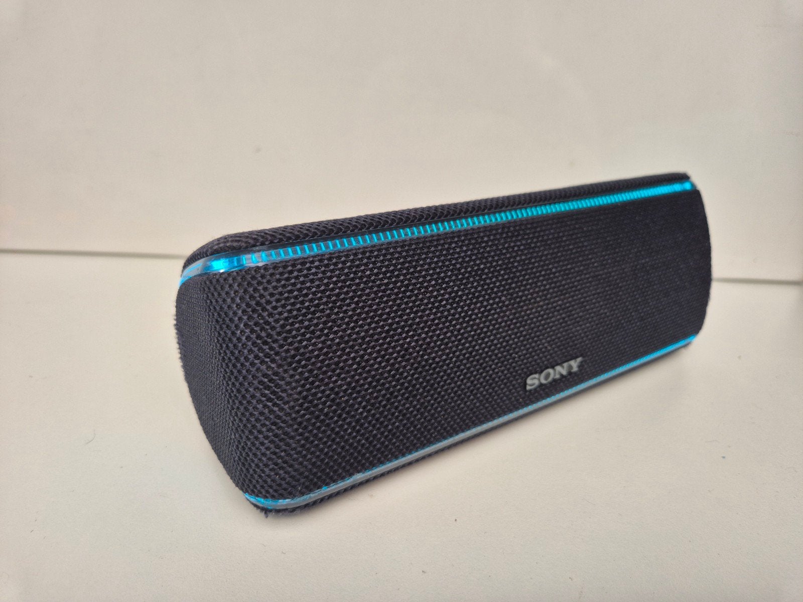 Sony draagbare Bluetooth speaker SRS XB31, Gebruikt, Ophalen of Verzenden, Bluetooth, Draagbare speaker