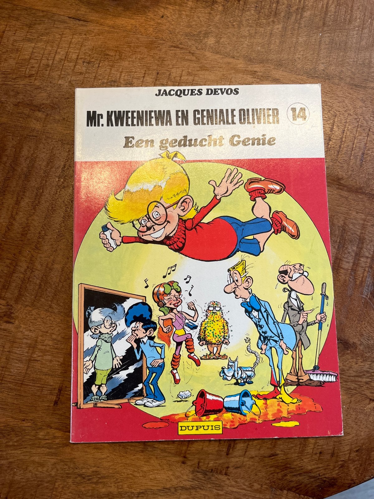 Mr. Kweeniewa en Geniale Olivier - Een geducht Genie (14), Boeken, Eén stripboek, Ophalen of Verzenden, Gelezen