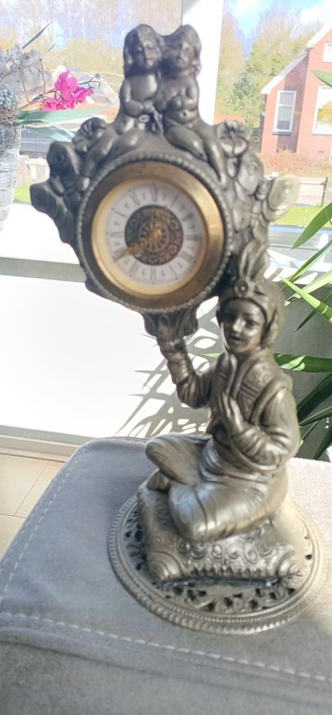 Vintage West Germany Tafelklokje met Beeldje, Ophalen of Verzenden