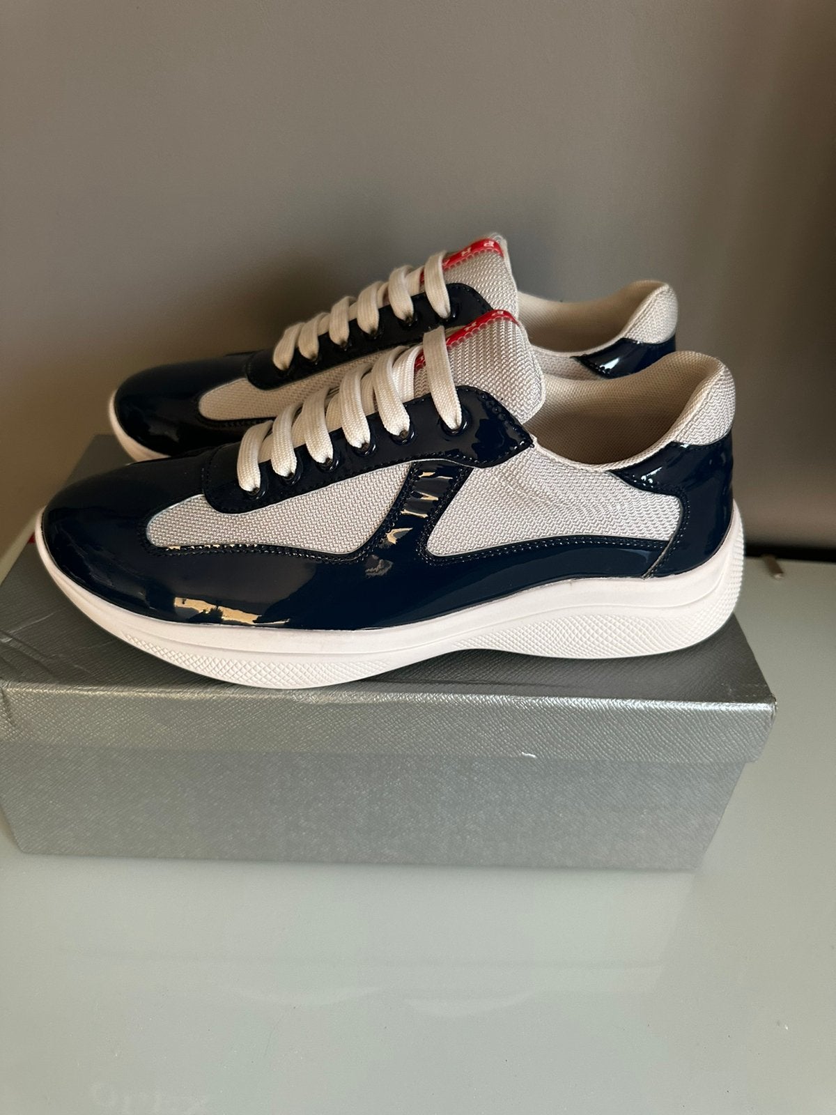 Prada cups donkerblauw, Kleding | Heren, Blauw, Ophalen of Verzenden, Sneakers of Gympen, Zo goed als nieuw