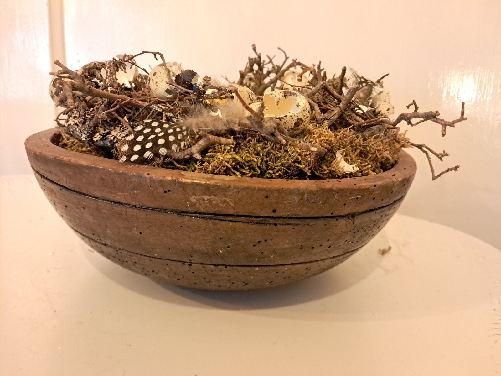 Decoratieve houten schaal met vogelnestje, Ophalen of Verzenden