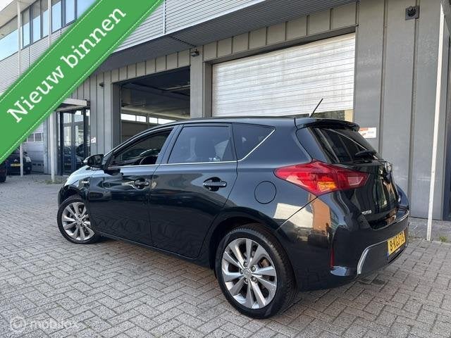 Toyota Auris 1.8 Hybrid Executive Pano FULL OPTION, Auto's, Toyota, Euro 5, 136 pk, Gebruikt, 4 cilinders