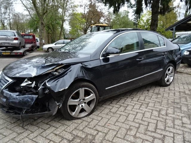 VW Passat  BVY bj 2008 2.0 fsi 4 deurs zwart voor demontage., Gebruikt, -, Volkswagen, -