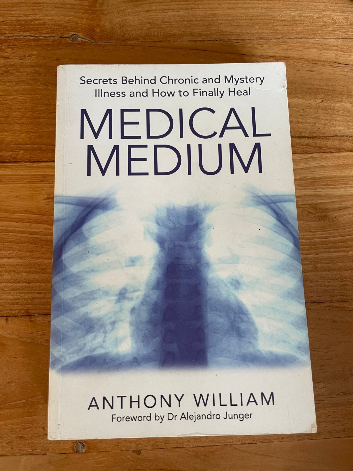 Medical Medium by Anthony William - Engelstalige editie, Boeken, Ophalen of Verzenden, Gelezen, Gezondheid en Conditie