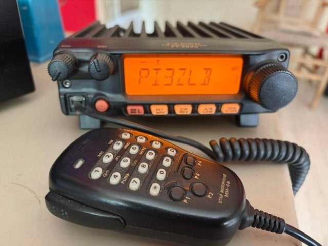 Yaesu FT 2980, Ophalen of Verzenden, Zo goed als nieuw, Zender en Ontvanger