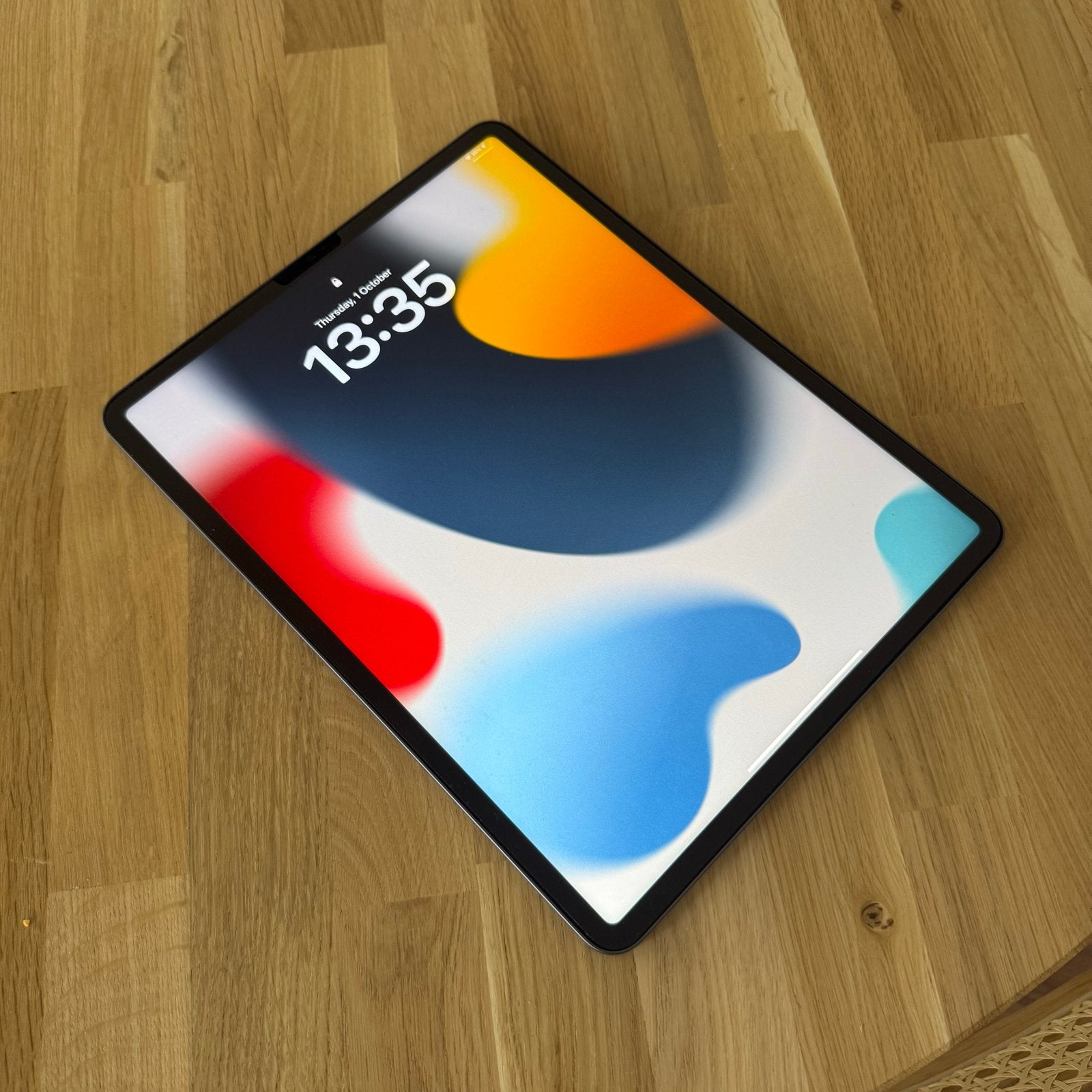 Foto 2 van iPad Pro 12,9” 256GB zo goed als nieuw