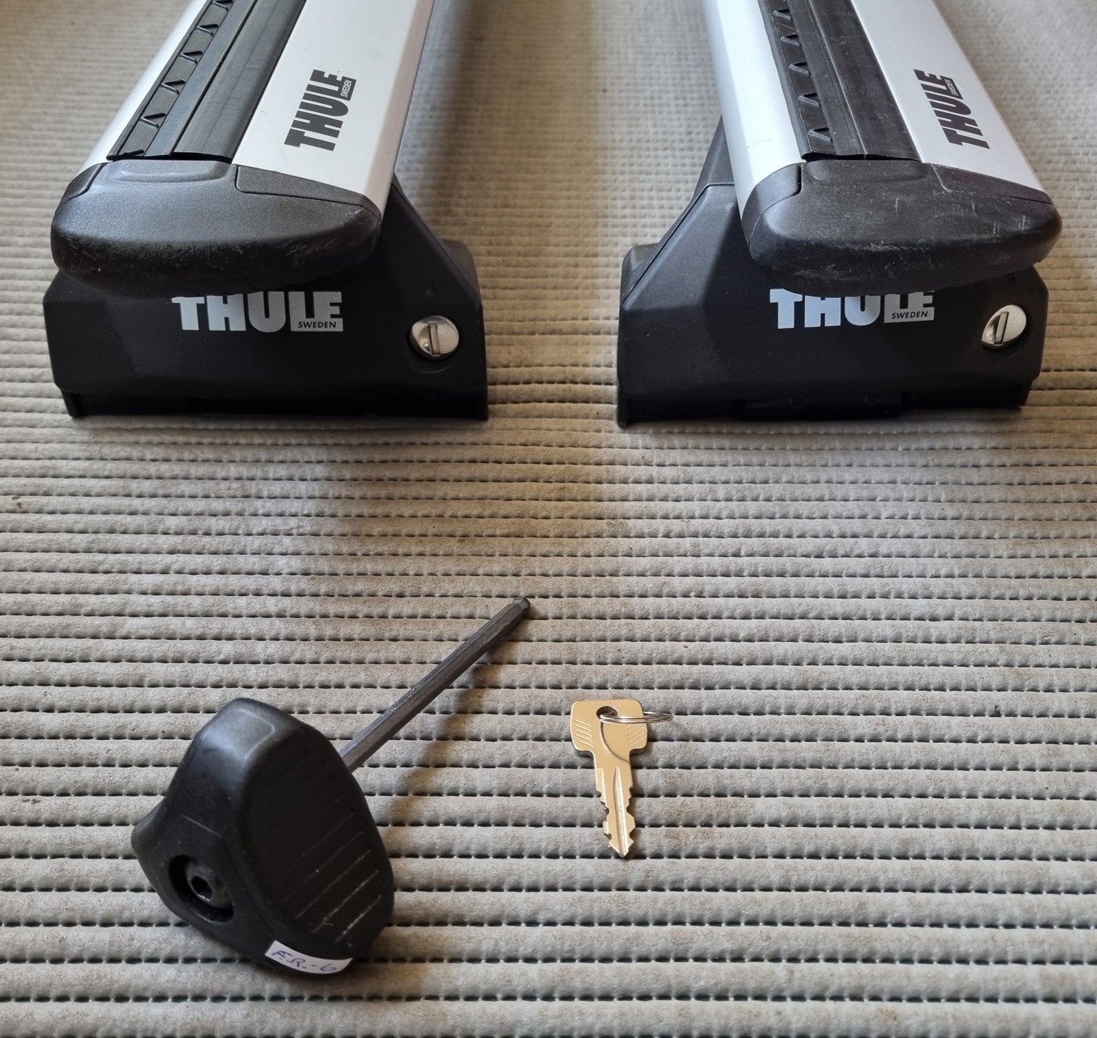 Thule wingbar evo Lexus LX-NX-RX-RXL, Auto diversen, Dakdragers, Zo goed als nieuw, Ophalen of Verzenden