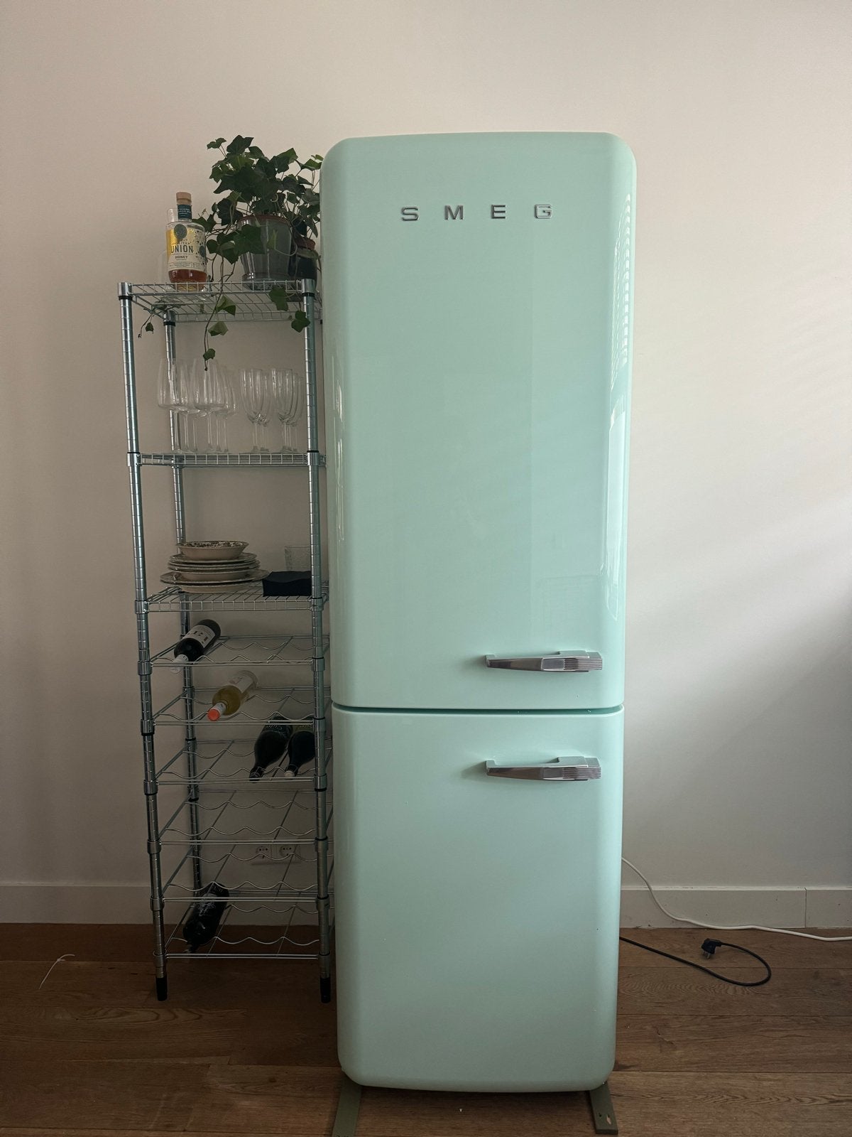 SMEG Koelkast pastelgroen - 3 vrieslades - Model FAB32LPG5, Ophalen, 200 liter of meer, 60 cm of meer, Met aparte vriezer