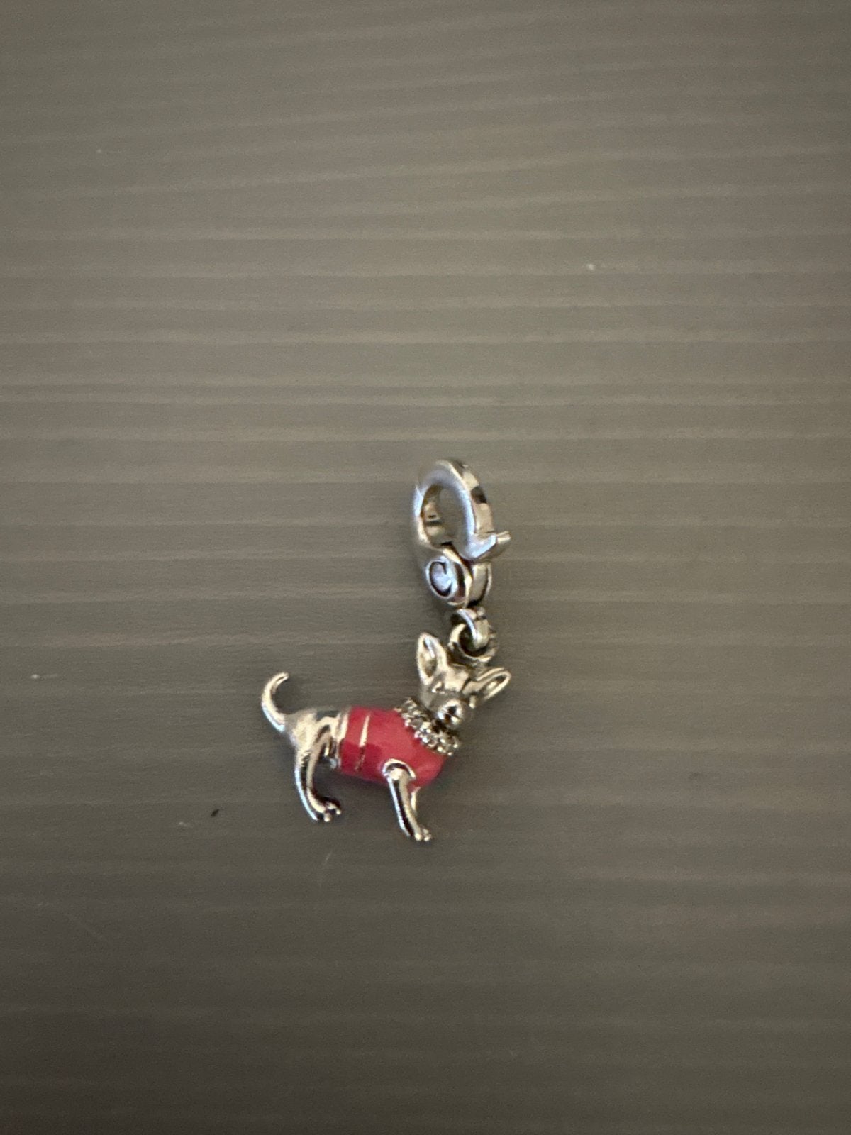 Ti Sento bedel chihuahua met strass, Overige merken, Gebruikt, Ophalen of Verzenden, 1 bedel