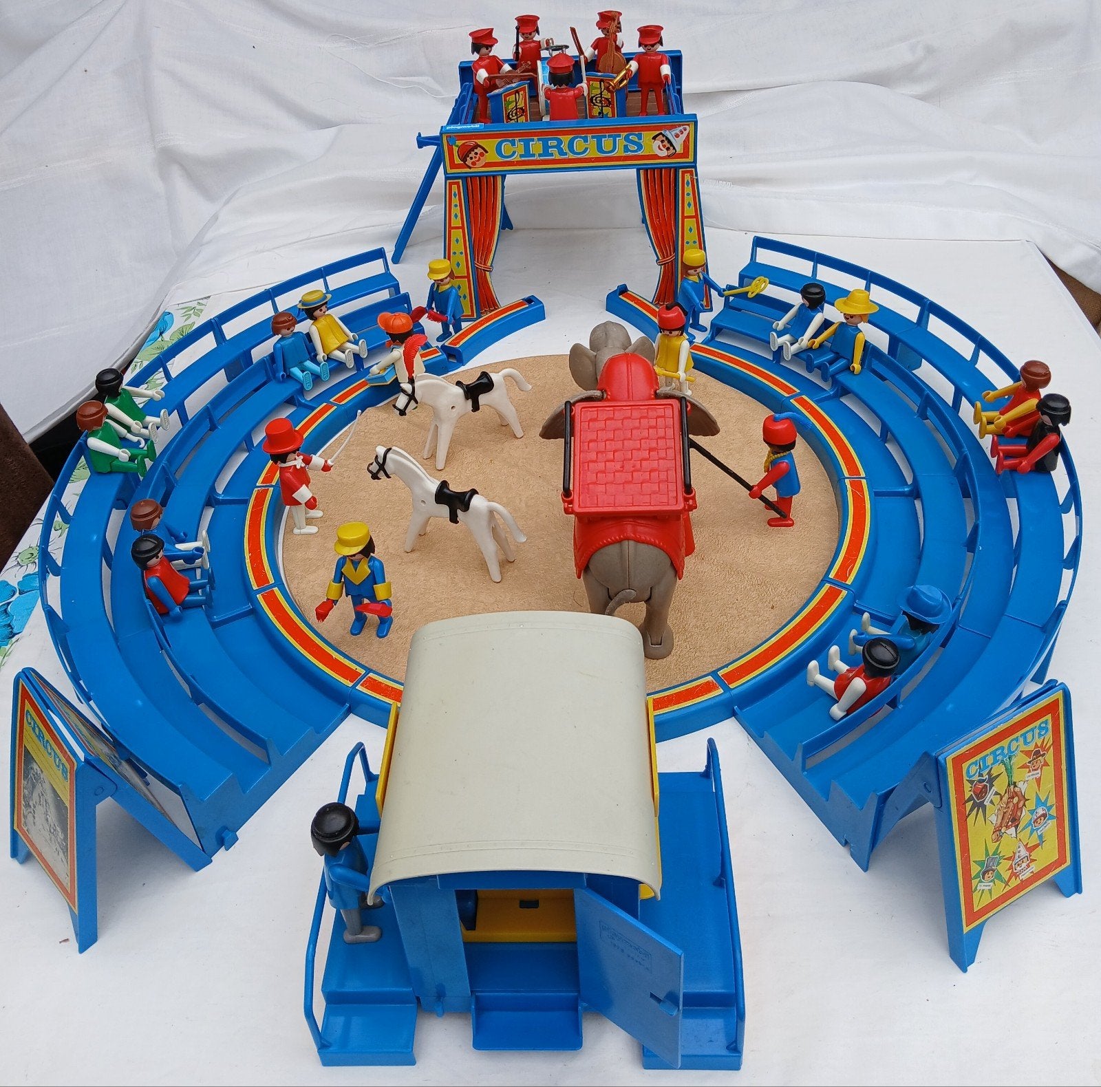 Playmobil Circus met olifanten, paarden en een orkest, Ophalen of Verzenden, Gebruikt