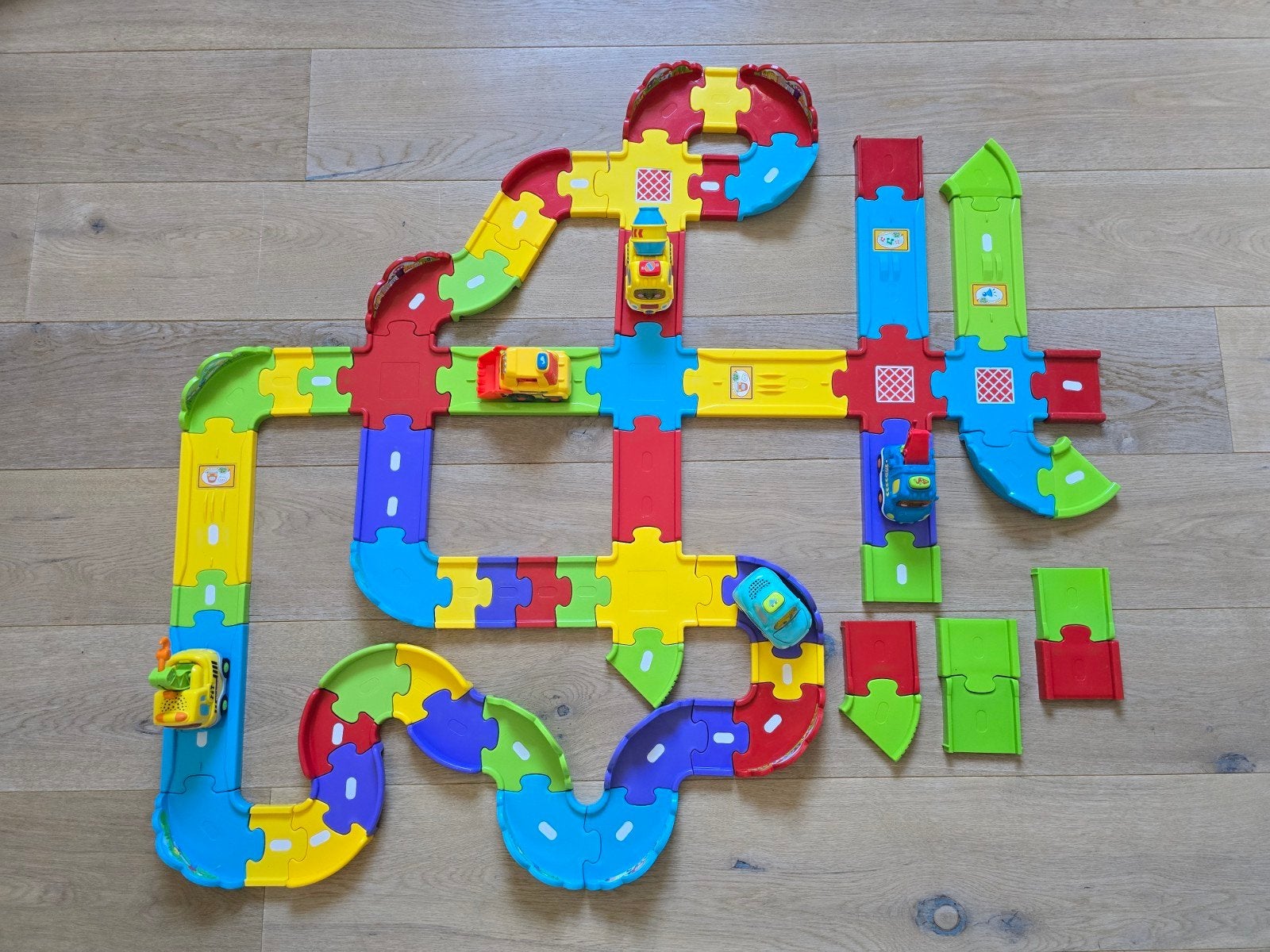 VTech Toet Toet auto wegdelen deluxe (2 setjes + 5 auto's), Ophalen, 2 tot 4 jaar