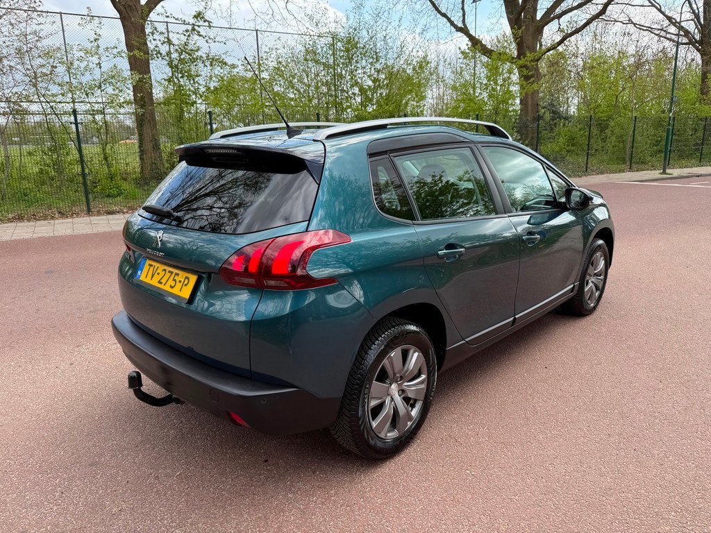 Peugeot 2008 1.2 PureTech Blue Lion Airco / Navi / PDC / Tre, Voorwielaandrijving, Parkeersensor, Euro 6, Origineel Nederlands