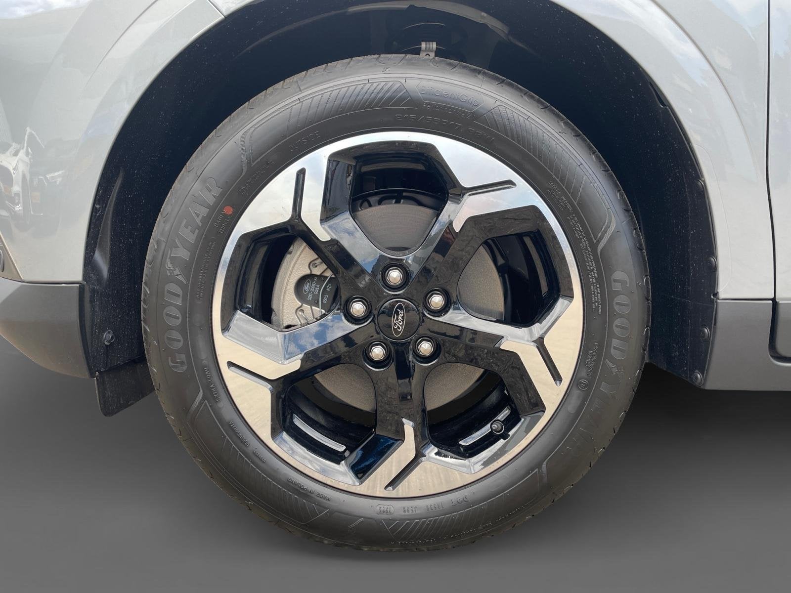 Ford E-Transit Courier Limited 44 kWh | 0,99% rente op finan, 12 maanden, 300 km, 44 kWh, 1524 kg