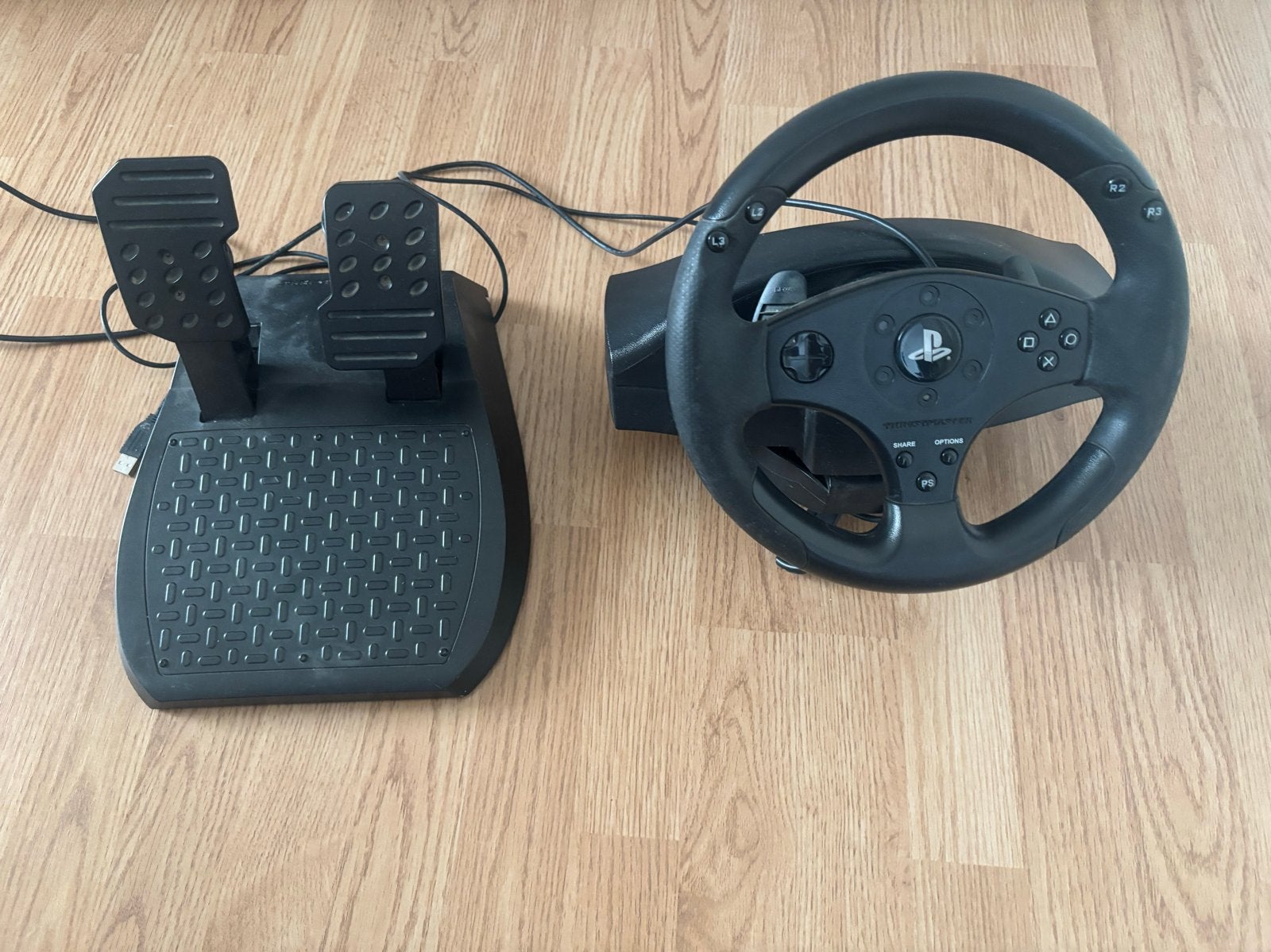 Racing Wheel en Pedalen voor PlayStation, Ophalen, Zo goed als nieuw, Stuur of Pedalen, PlayStation 3