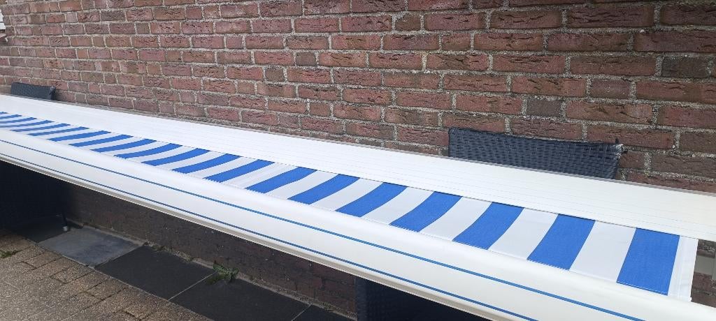 4 meter breed elektrische zonnescherm, Ophalen, Elektrisch, Zo goed als nieuw, 150 tot 300 cm