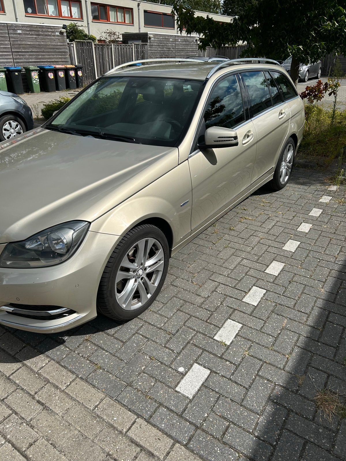 Mercedes-Benz C-Klasse 2.2 CDI C200 Estate AUT 2011 Beige, Auto's, Automaat, 1800 kg, 4 cilinders, Beige