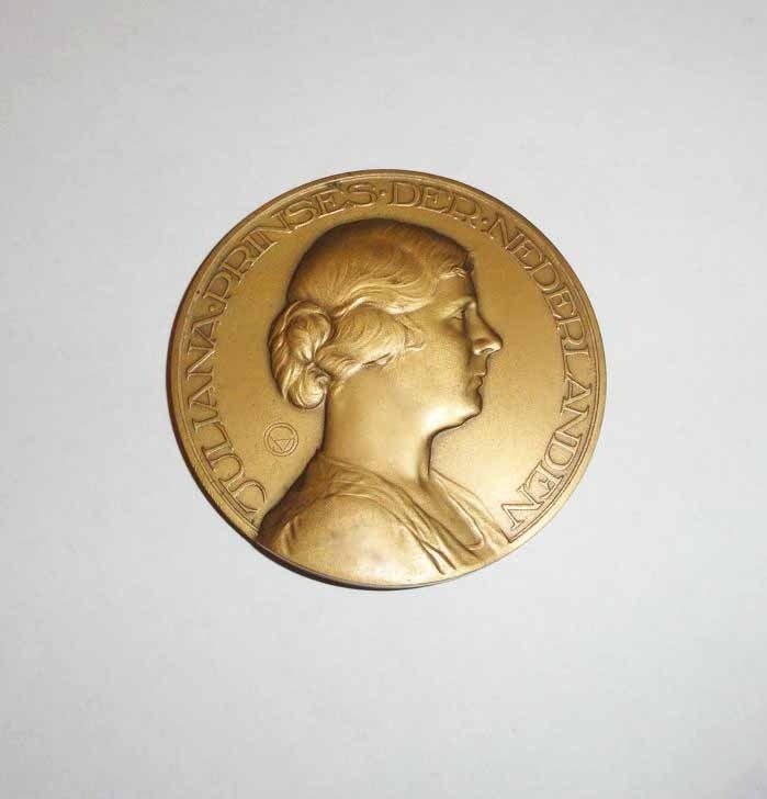 Penning Juliana 1937 legpenning Historiepenning, Verzenden, Overige materialen, Nederland