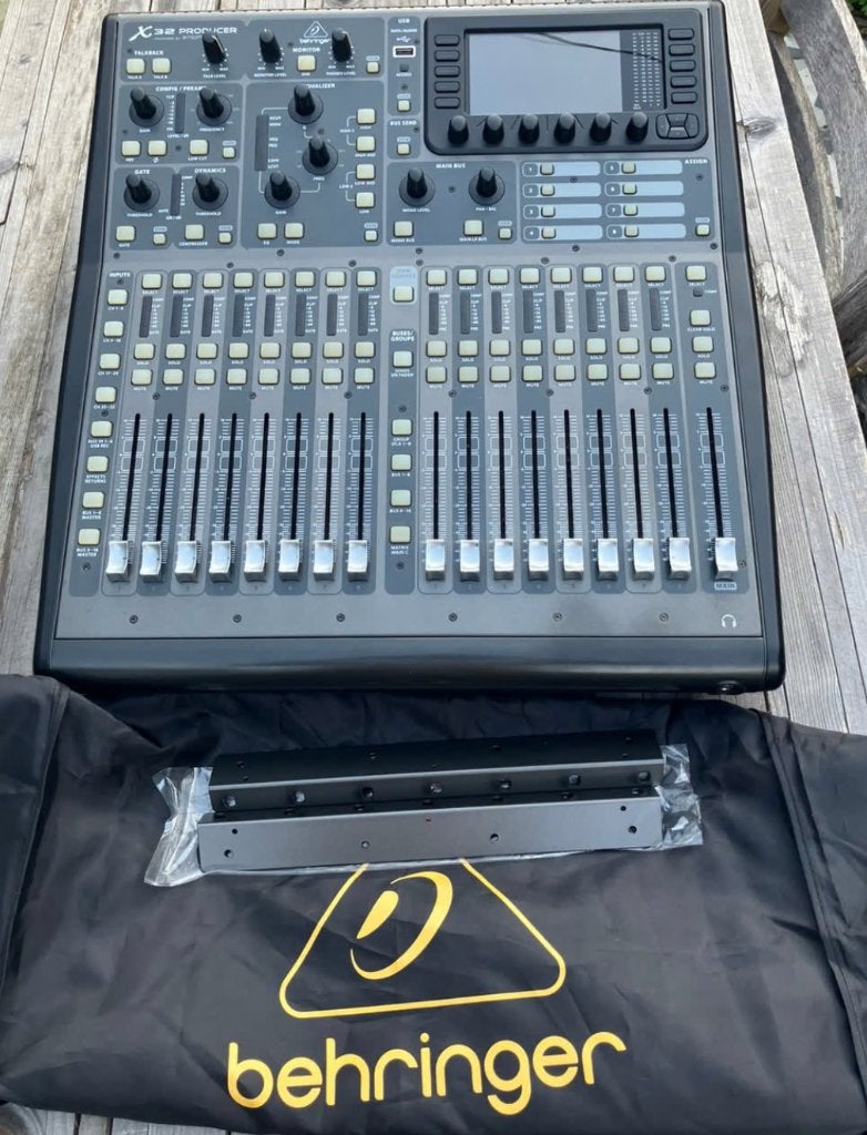 Behringer x32 producer, Ophalen of Verzenden, Zo goed als nieuw, 20 kanalen of meer