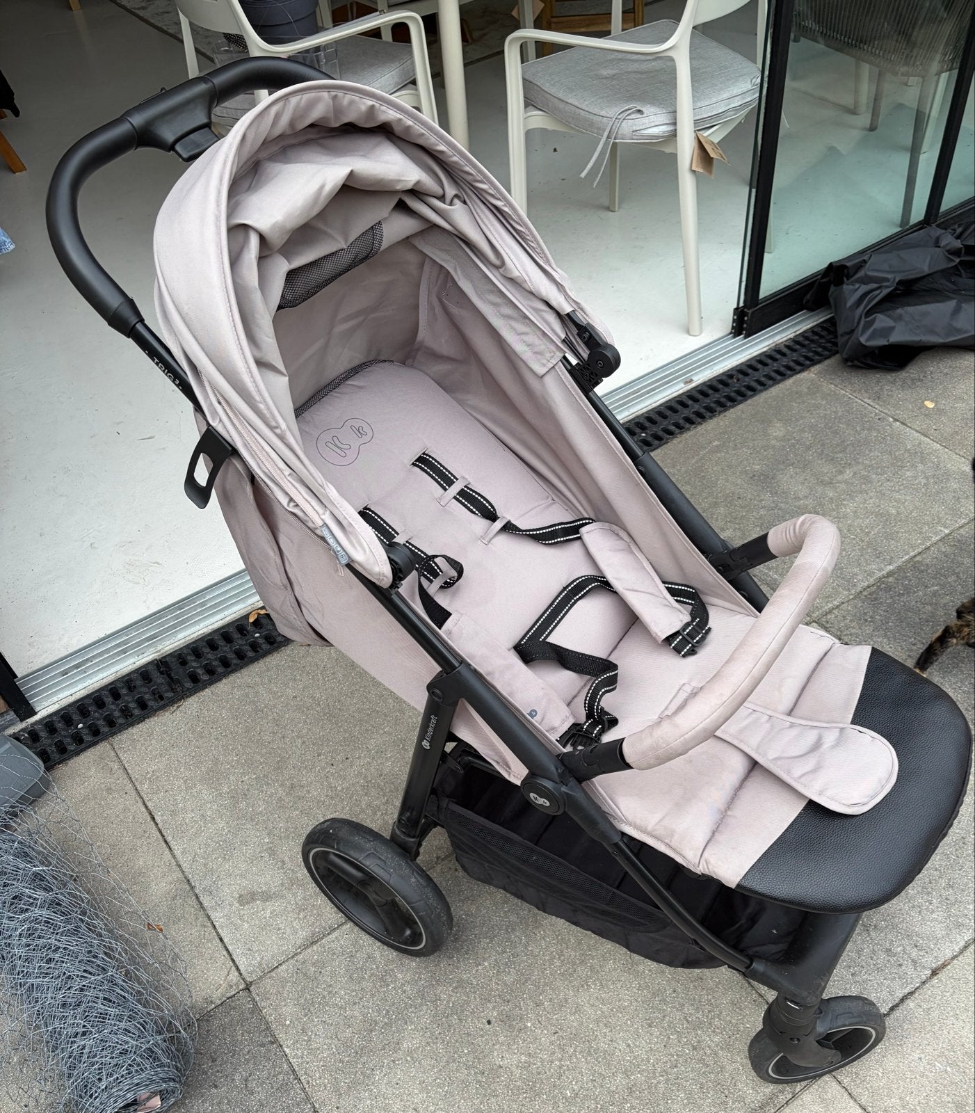 Kinderkraft TRIG 3 Buggy - Comfortabel en Compact, Ophalen, Zo goed als nieuw, Overige merken, Verstelbare rugleuning