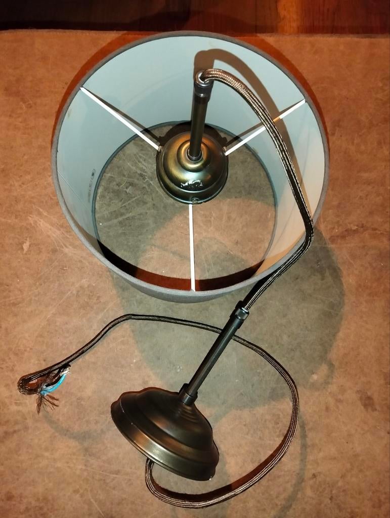 Hanglamp met lampenkap kap lamp MOET WEG, Huis en Inrichting, Lampen | Hanglampen, Overige materialen, Gebruikt, ., Ophalen of Verzenden